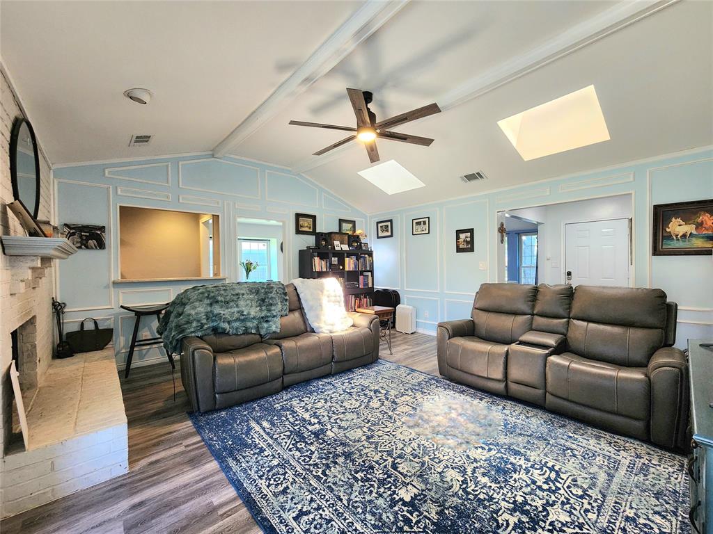 1929 Vista Oaks Drive