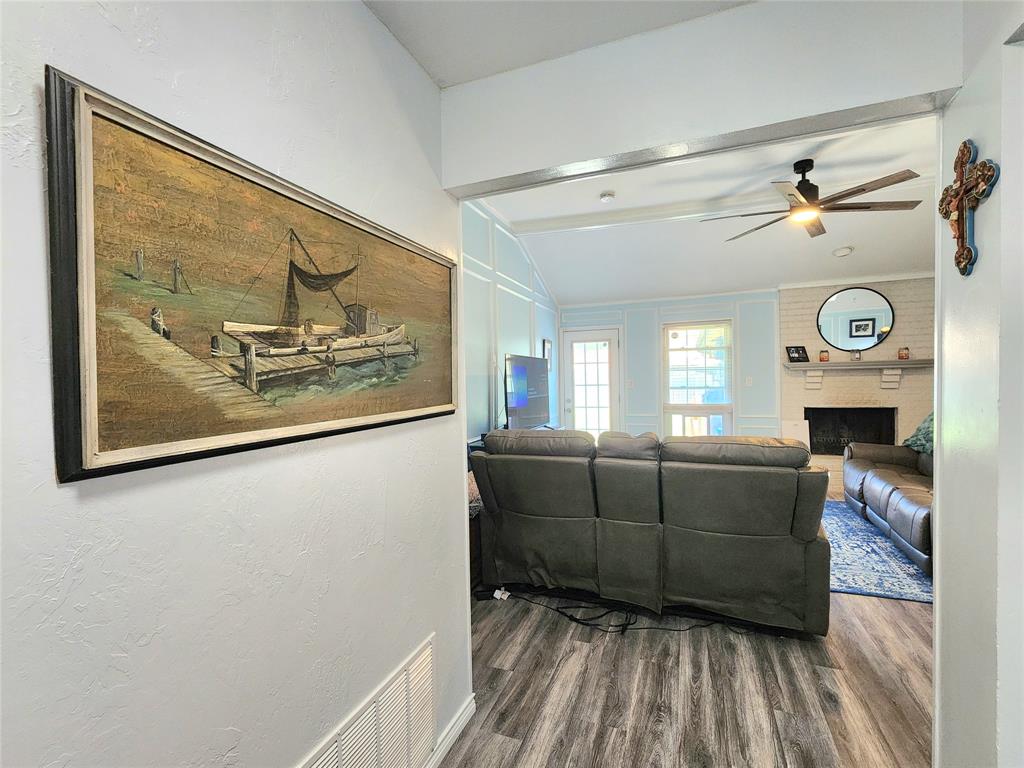 1929 Vista Oaks Drive