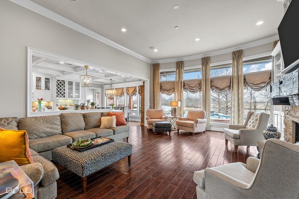 9003 Beau Soleil Drive