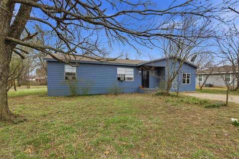 510 E State Highway 11 Tom Bean TX 75489