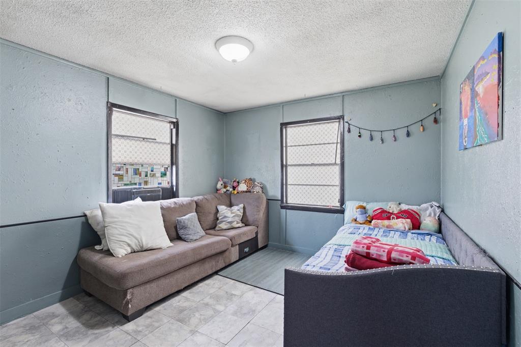 Annibal Bartlett - Residential