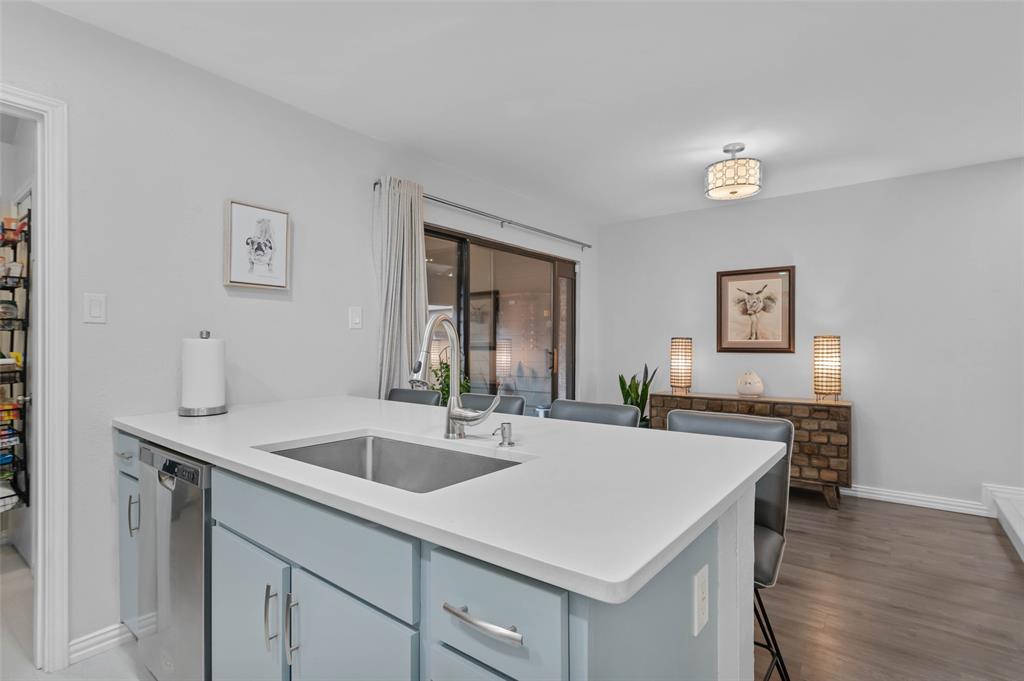 Collin Greene Condo - Residential