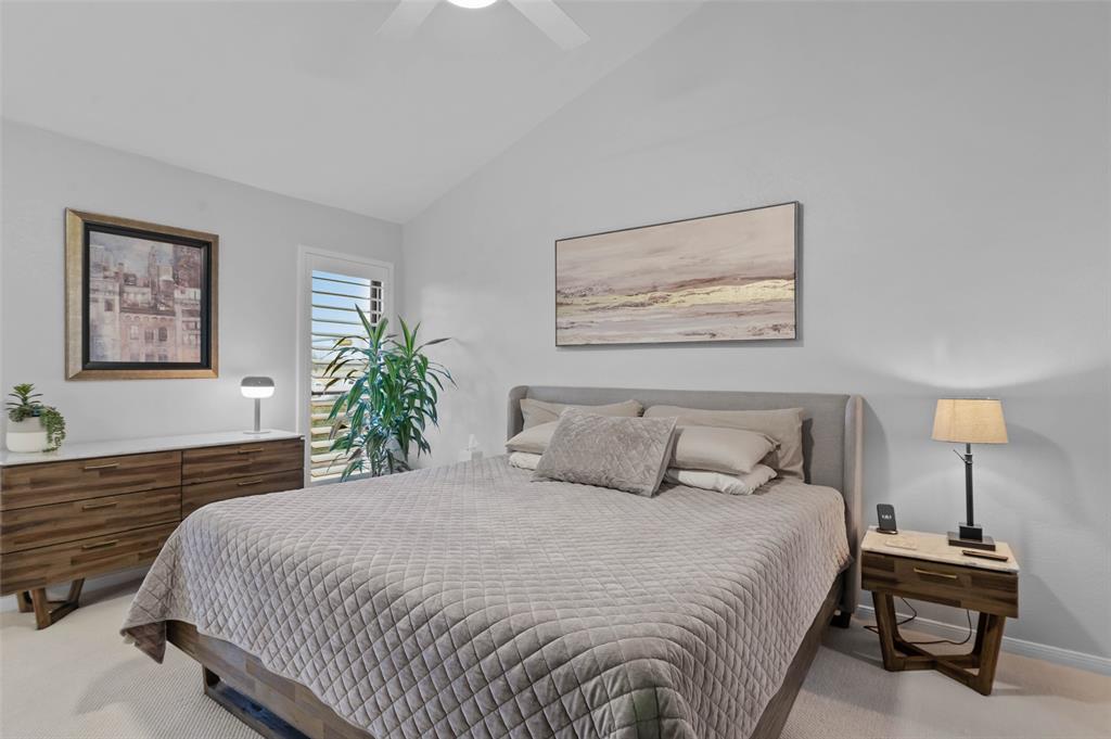 Collin Greene Condo - Residential