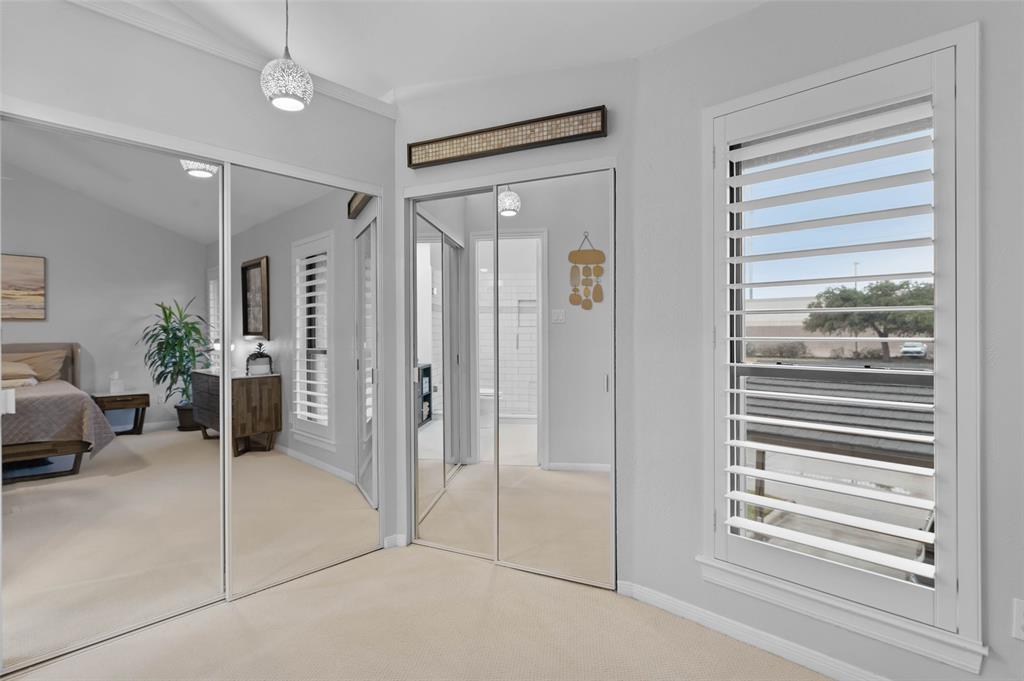 Collin Greene Condo - Residential