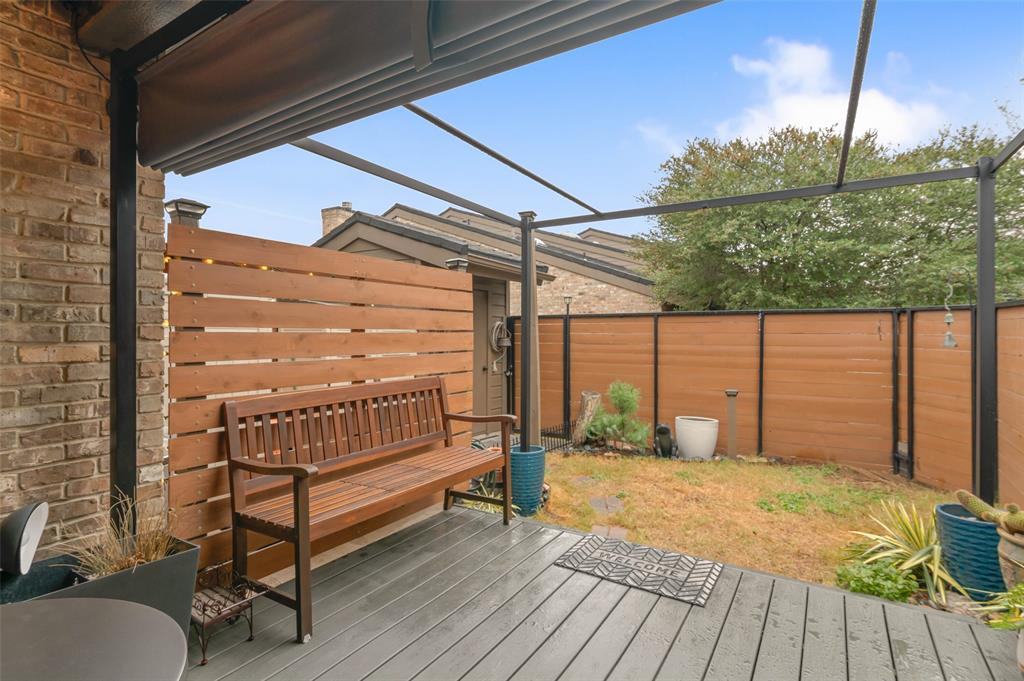 Collin Greene Condo - Residential