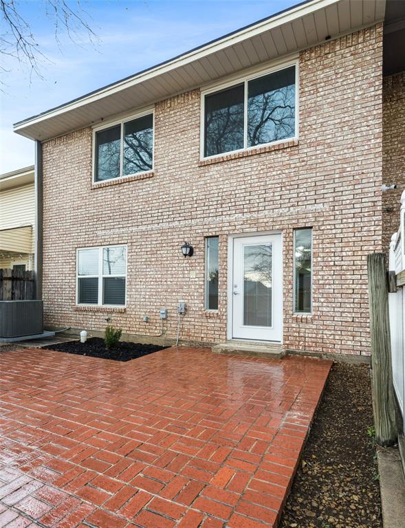 Shady Brook Twnhs Add - Residential