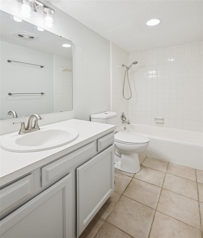 Shady Brook Twnhs Add - Residential