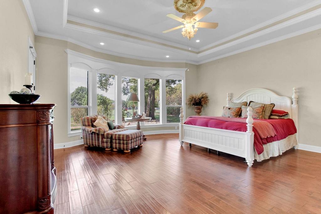 HIDEAWAY LAKE - Residential