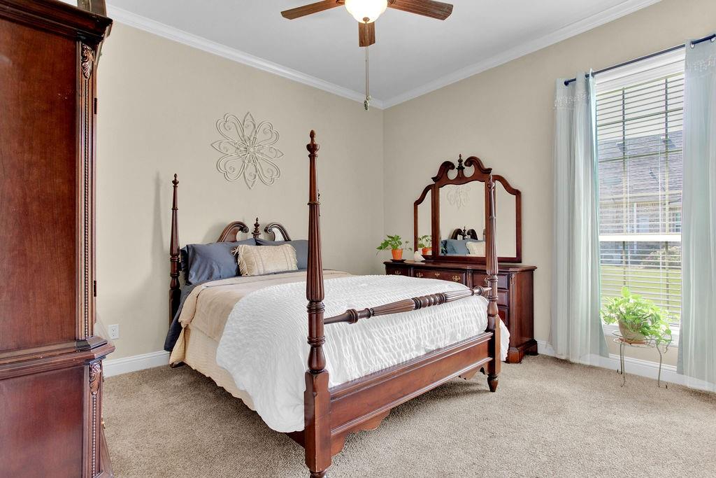 HIDEAWAY LAKE - Residential