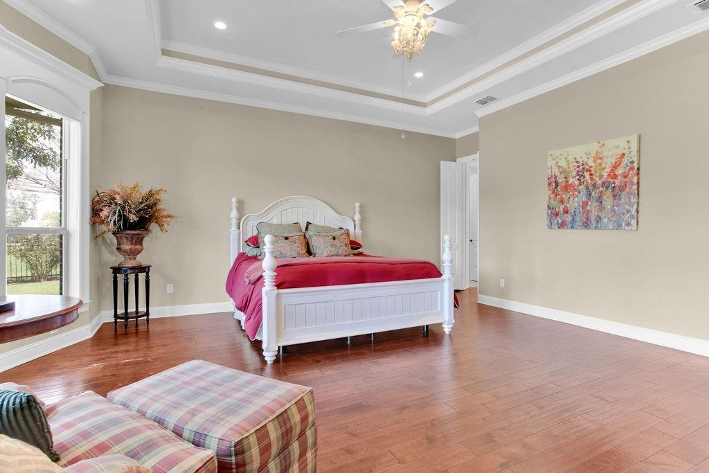 HIDEAWAY LAKE - Residential