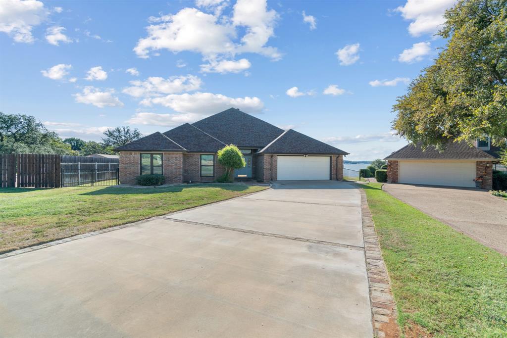 3805 Aqua Vista Court