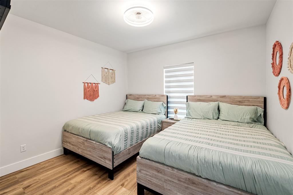 cedar creek landing - Residential