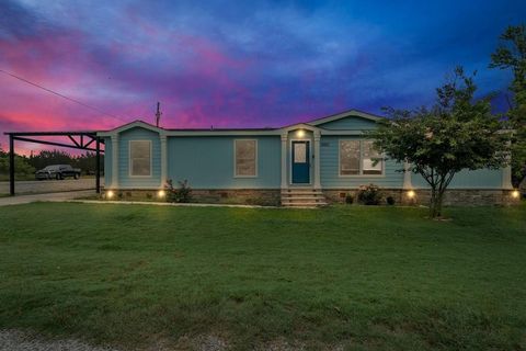 A home in Granbury