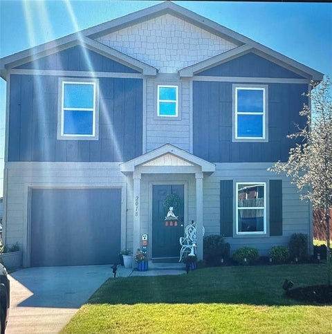 Photo of 2018 Medora Street, Graham, TX 76450 (MLS # 21415322)