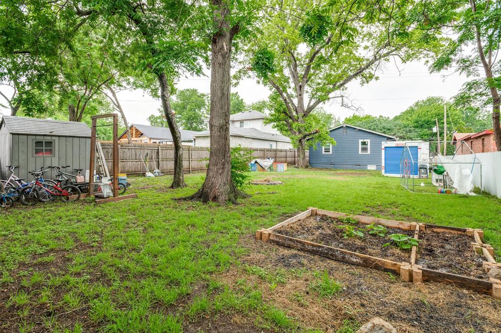 Joe A 02 Irvin - Residential