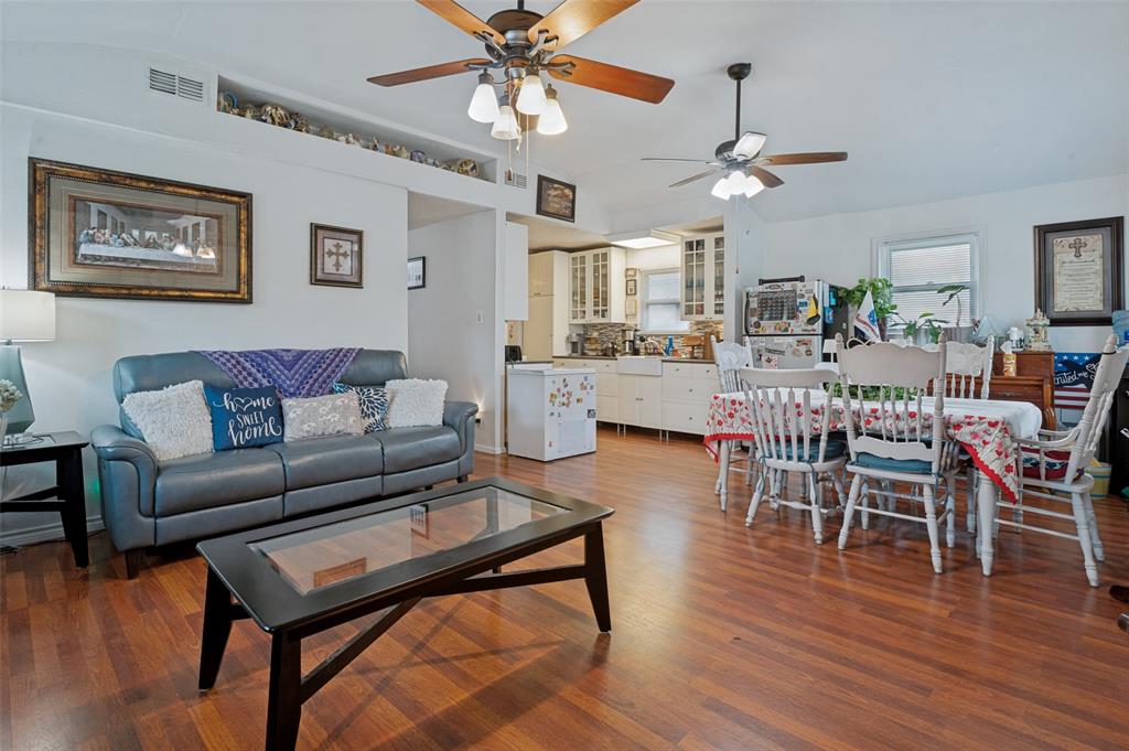 Joe A 02 Irvin - Residential