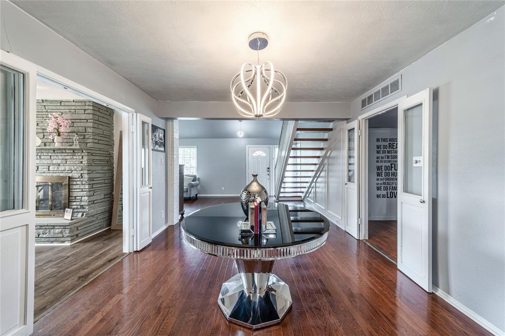 Glen Hills 02 01 - Residential