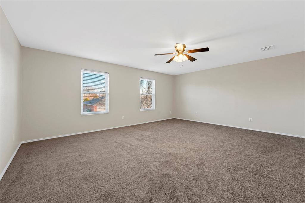 Denton, Texas 76210, United States, 4 Bedrooms Bedrooms, ,3 BathroomsBathrooms,Residential,Pending,17269