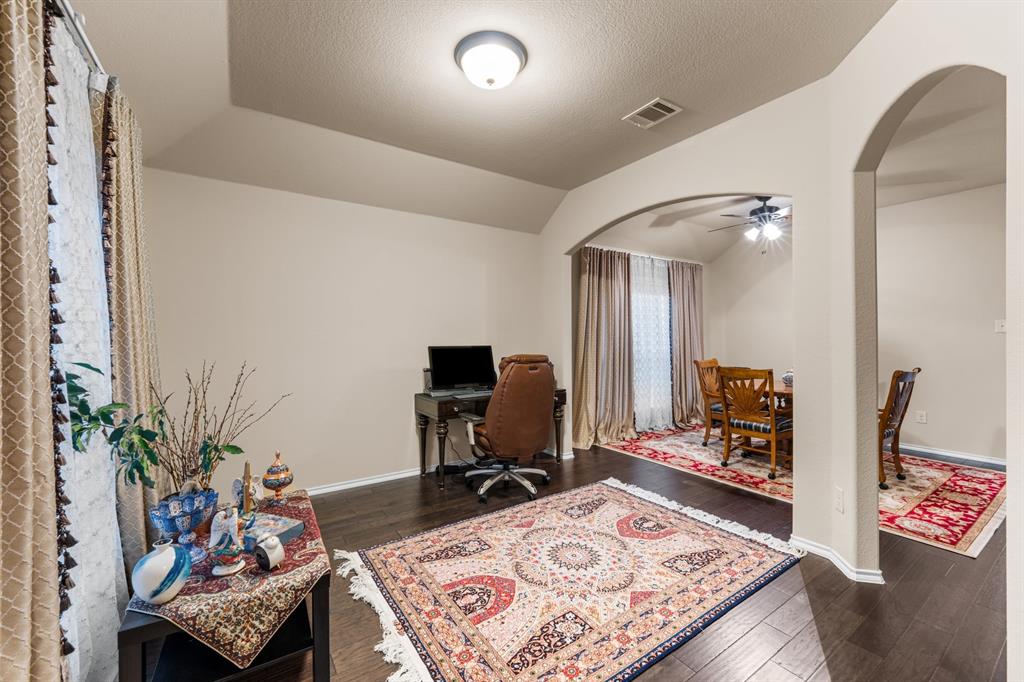 Valor Pointe – The Reserve at Westridge - Residential Lease