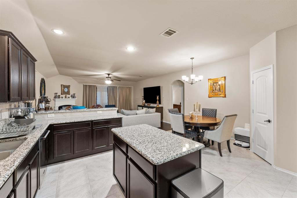 Valor Pointe – The Reserve at Westridge - Residential Lease