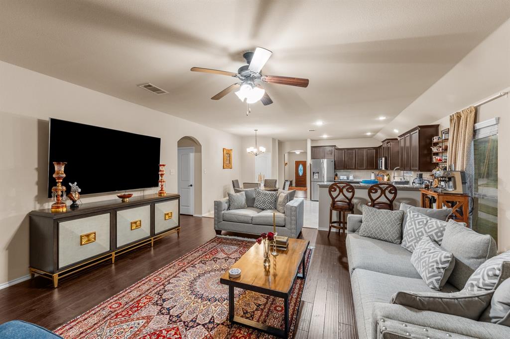 Valor Pointe – The Reserve at Westridge - Residential Lease