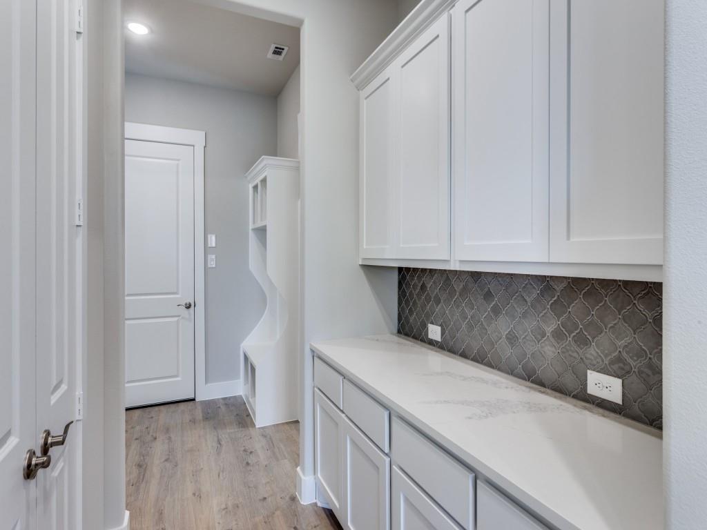 Ladera Tavolo Park - Residential