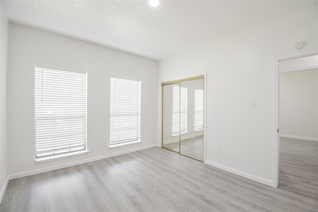 Meadow Creek 02 - Residential