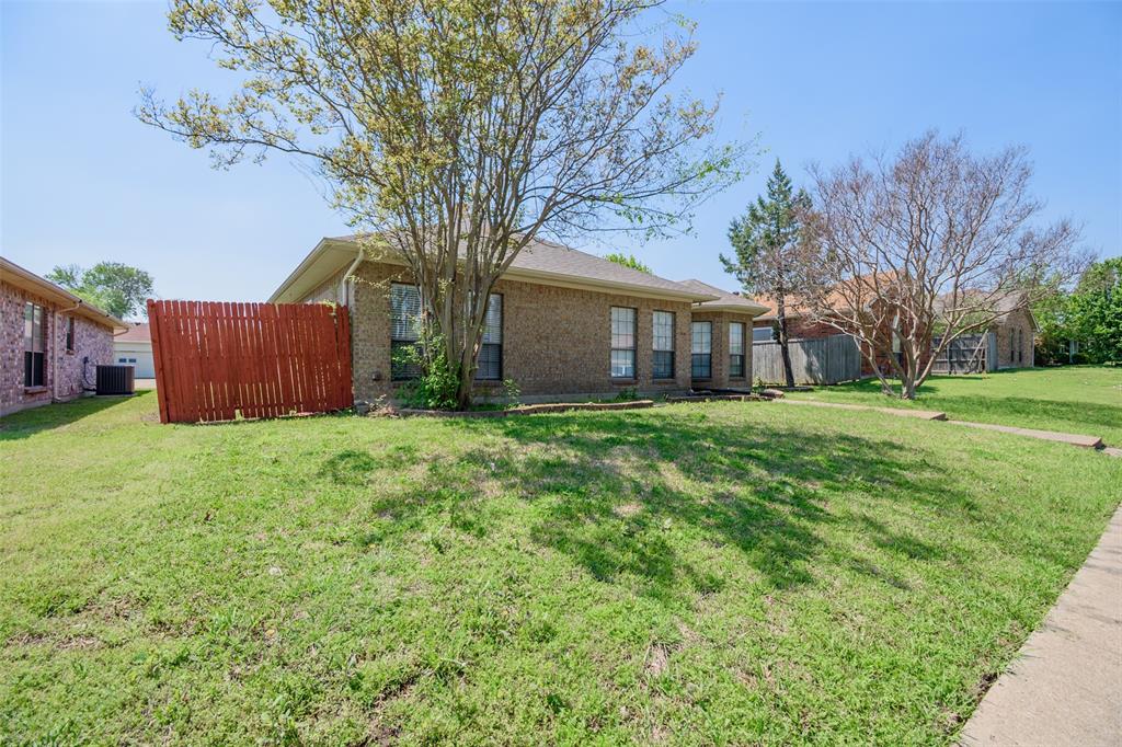 Meadow Creek 02 - Residential