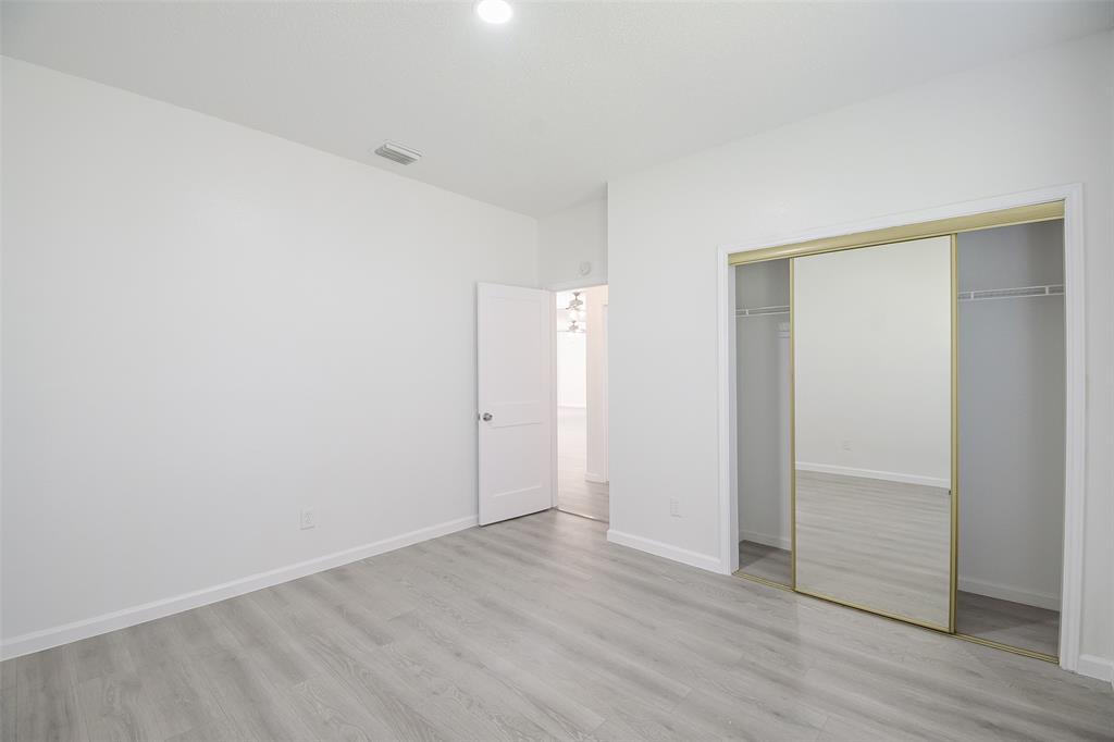 Meadow Creek 02 - Residential