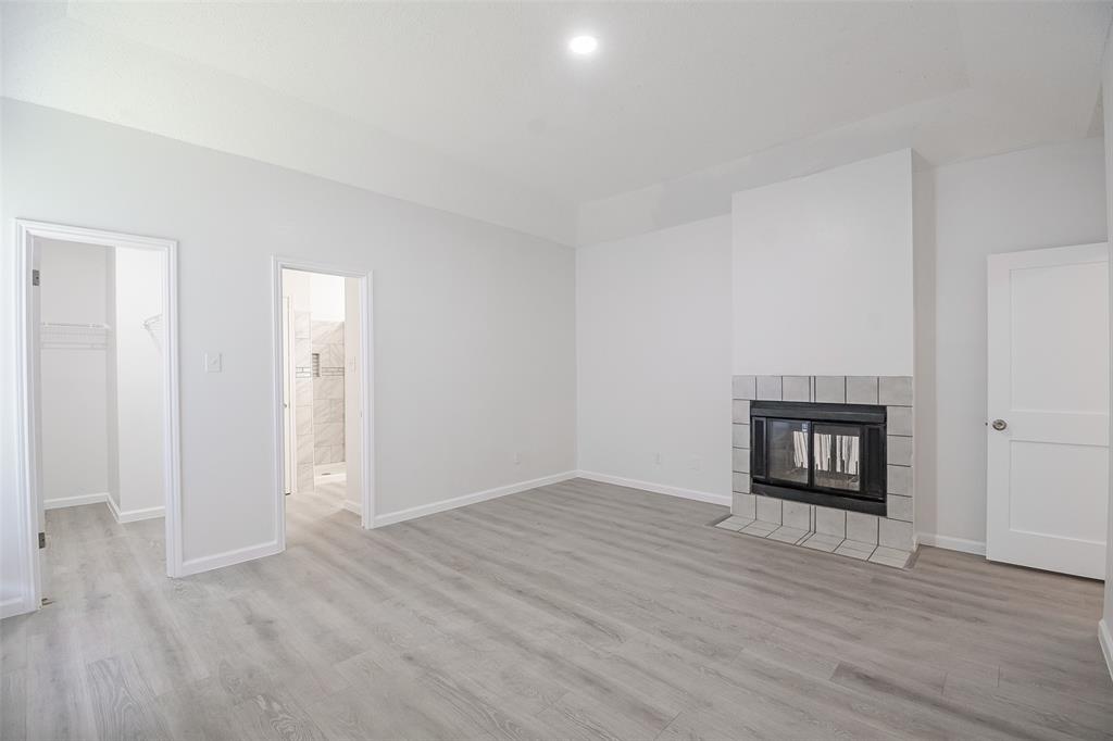 Meadow Creek 02 - Residential