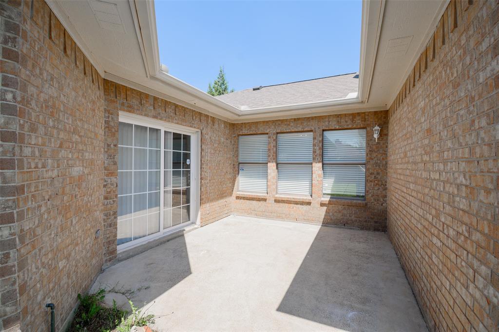 Meadow Creek 02 - Residential