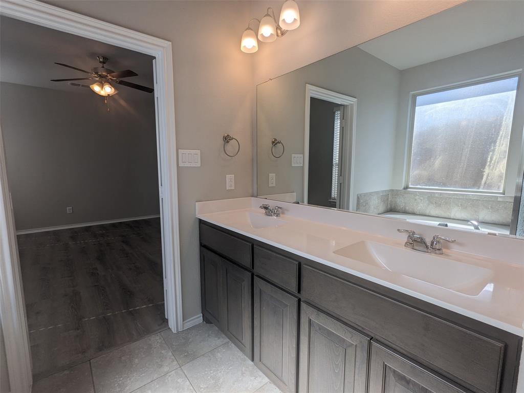 Hawthorne Mdws - Residential Lease