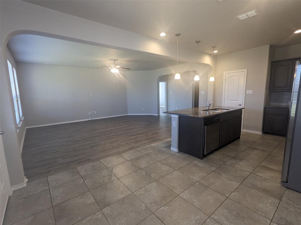 Hawthorne Mdws - Residential Lease