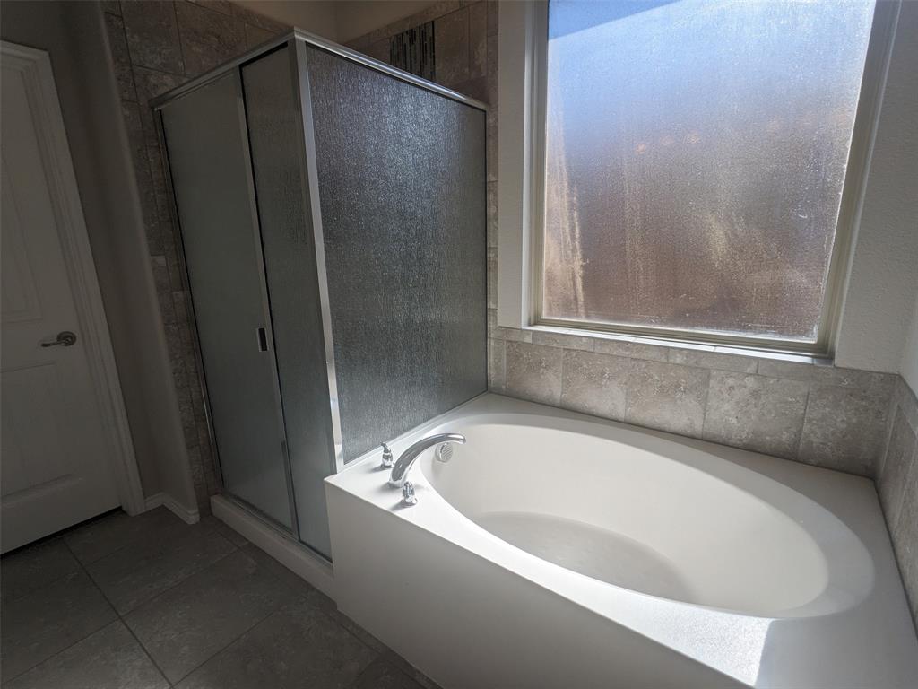 Hawthorne Mdws - Residential Lease