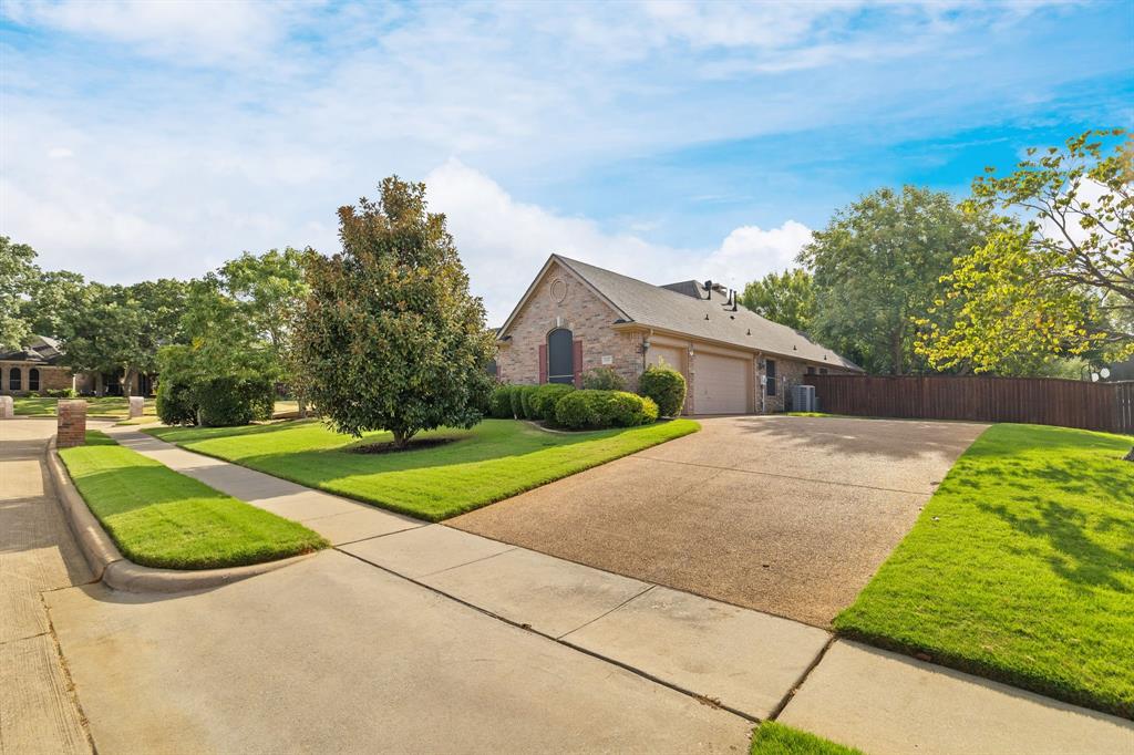 1602 Oak Ridge Drive