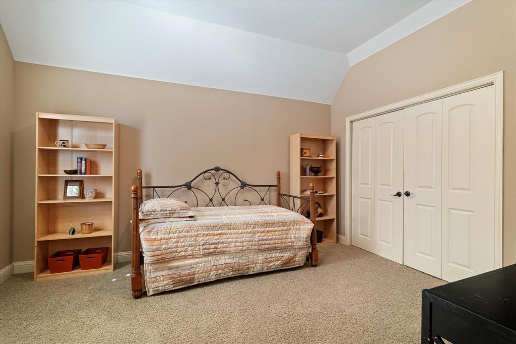 Richwoods Ph Three - Residential