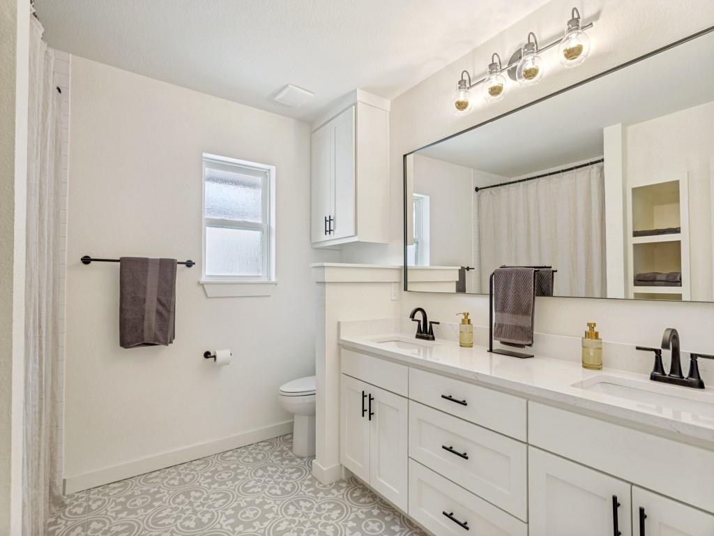 Lake Country Estates Add - Residential