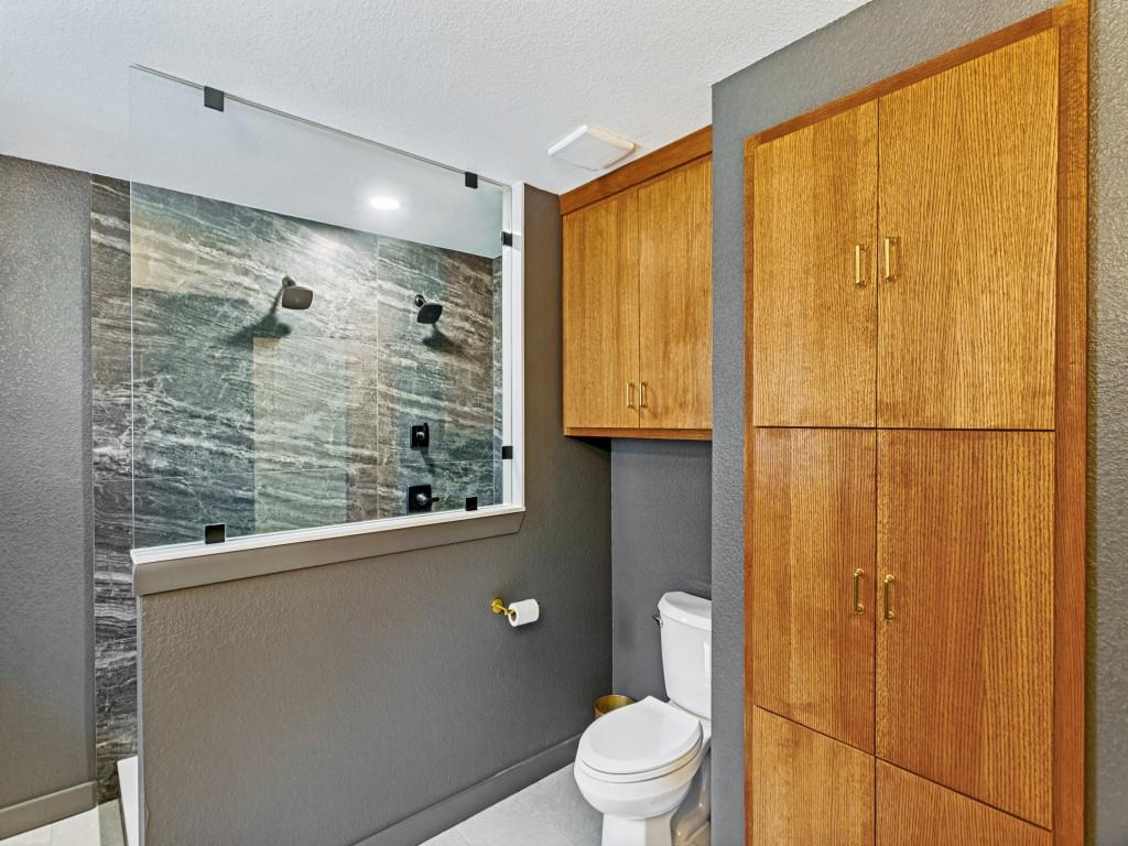 Lake Country Estates Add - Residential