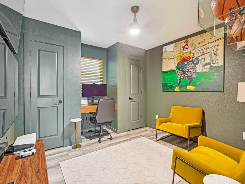 Lake Country Estates Add - Residential