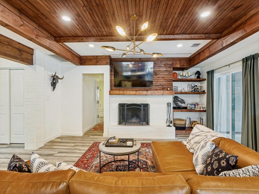 Lake Country Estates Add - Residential