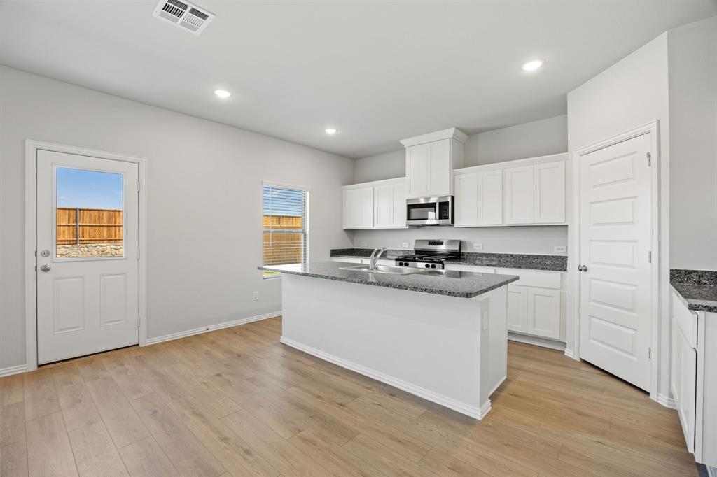 Rolling Ridge - Residential