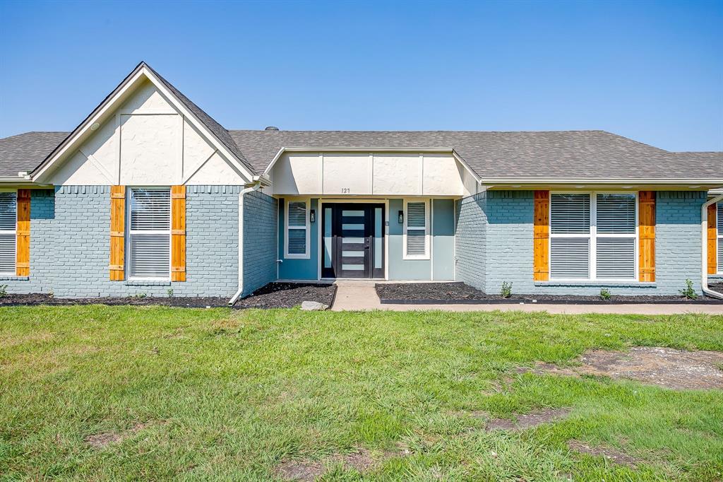 127 Hollie Drive
