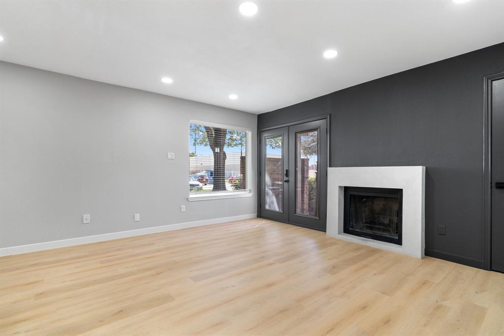 3101 Sondra Drive 108