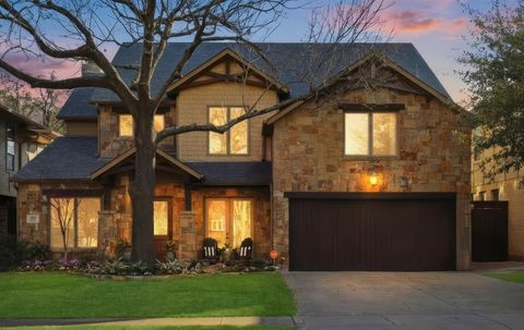 6840 Casa Loma Avenue Dallas TX 75214