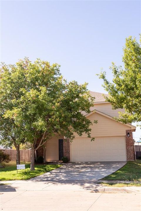 Photo of 3032 Spotted Owl Drive, Fort Worth, TX 76244 (MLS # 21095796) Photo of 3032 Spotted Owl Drive, Fort Worth, TX 76244 (MLS # 21095796)