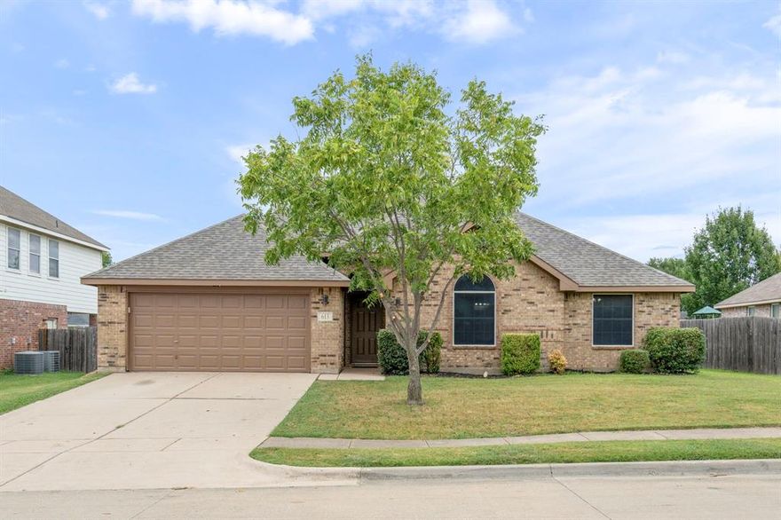 BACK ON MARKET AT NO FAULT OF THE SELLER. BUYER TERMINATED WITHIN 24HRS WITHOUT INSPECTION. WE ARE FHA READY! Welcome to the Deer Creek Estates Community, Located just minutes from highly rated schools, parks, shopping, and dining. The community features a crystal clear pool, private clubhouse, sand volleyball courts, walking trails, and a fishing area. This 2007 built home, features 2,116 sqft of living space, a 8,407 sqft lot for fun and activities, 5 bedrooms, 3 bathrooms and a 2 car garage. This gorgeous residence offers the perfect blend of comfort, style, and functionality. All of this includes two primary bedrooms with their own private bathrooms, that would be perfect for overnight guests, family visits or housing your children's grandparents. The inviting living area seamlessly connects to the dining space and a modern kitchen featuring ample cabinetry and plenty of counter space. Plenty of updates have been made to this gorgeous home, including granites counter tops, new hardware throughout, luxury vinyl plank, new carpet and much much more. You do not want to miss this one. This home is perfect for your growing family. Contact your favorite agent and schedule your private tour today!!