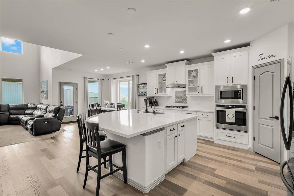 6712 Cedarhurst Court