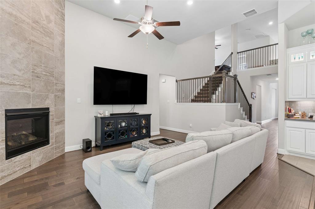 3290 Brookglen Drive