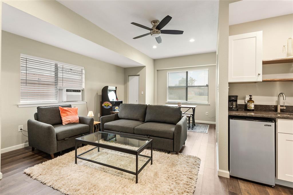 Laguna Tres Estate - Residential Lease