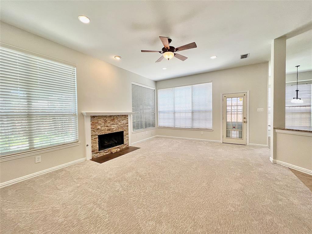 Deerfield West - Residential Lease